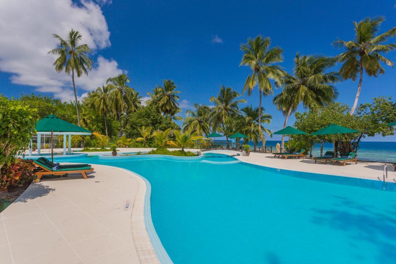 Equator Village Resort Addu City Exterior foto